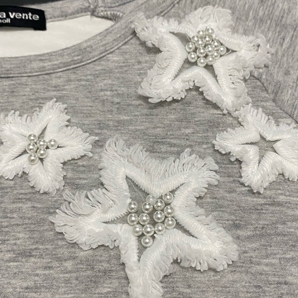 Cha cha vente women's Flowy top w/beading sheer bottom stars hem size Small - Picture 7 of 13